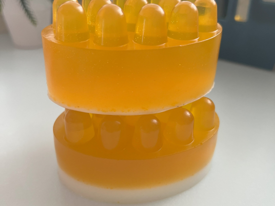 Roku darba aromatīskas masāžas ziepes