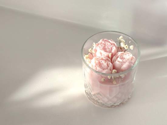 Svece  ar cereņu aromātu